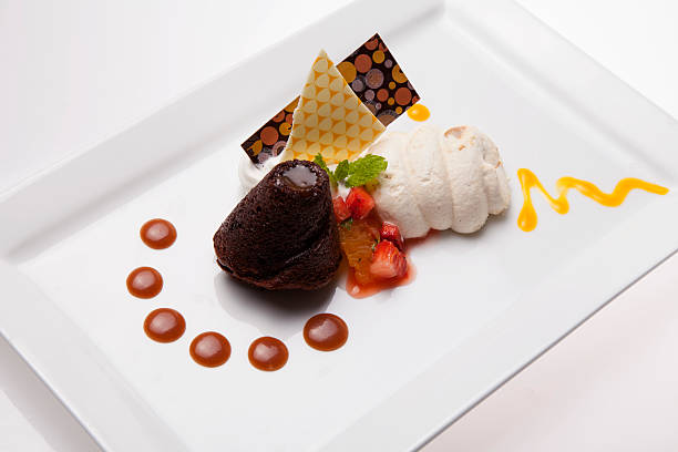 istock Molten Lava Cake 177543212