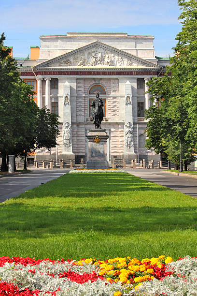 istock Peter 1 monument in Saint-petersburg 177543549