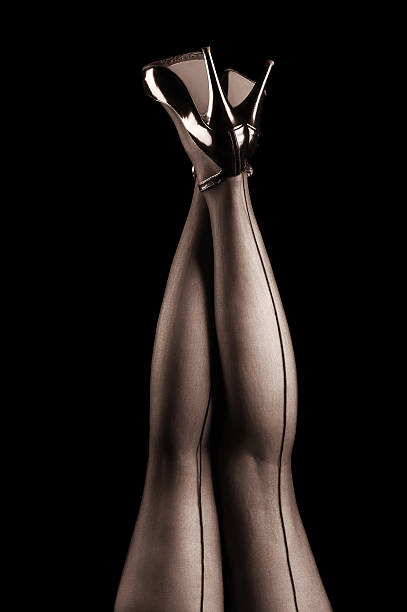 glamour pernas na meia-calça - human leg high heels sensuality women - fotografias e filmes do acervo