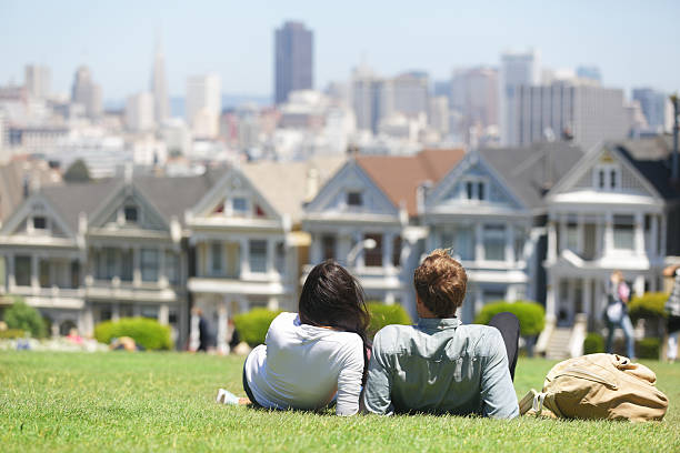 san francisco-alamo square persone - san francisco county san francisco bay area house painted ladies foto e immagini stock