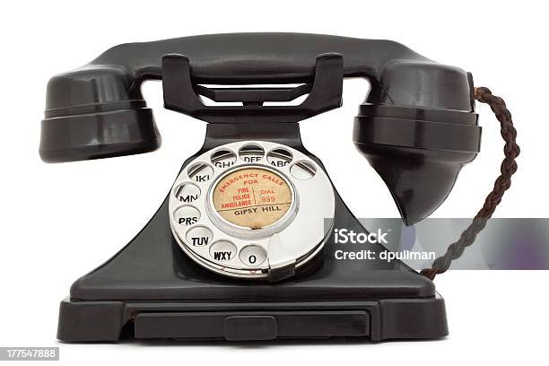Vecchio Telefono - Fotografie stock e altre immagini di Antico - Vecchio stile - Antico - Vecchio stile, Disco combinatore, Scontornabile