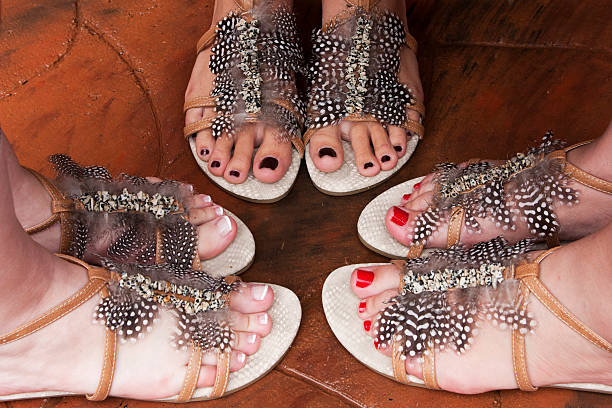 Zulu aberto pés feather sandals - foto de acervo