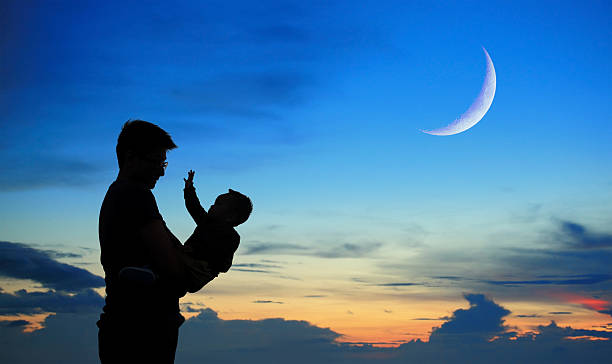 istock Silhouette of father and child on sunset 177550711