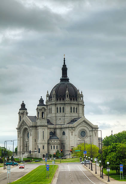 istock Cathedral of St. Paul 177552672