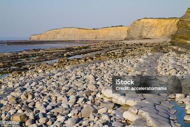 Foto de Kilve Praia Em Somerset Inglaterra e mais fotos de stock de Bridgwater - Somerset - Bridgwater - Somerset, Arranjo, Baía