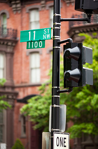 istock Washington Street Sign 177560543