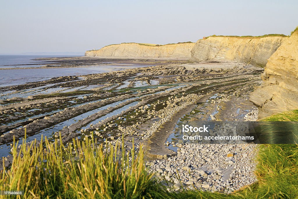 Kilve da praia e do litoral de Somerset Inglaterra - Foto de stock de Baía royalty-free