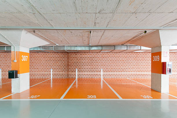 estacionamento subterrâneo - building feature parking garage stationary built structure - fotografias e filmes do acervo