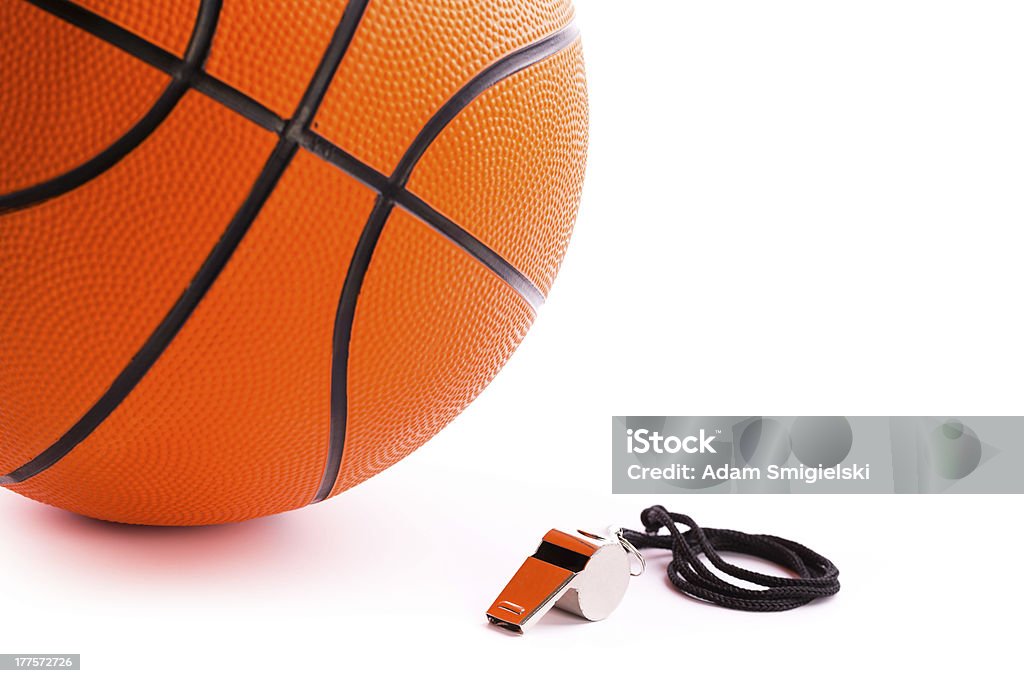 バスケットボール、ホイッスル - オレンジ色のロイヤリティフリーストックフォト