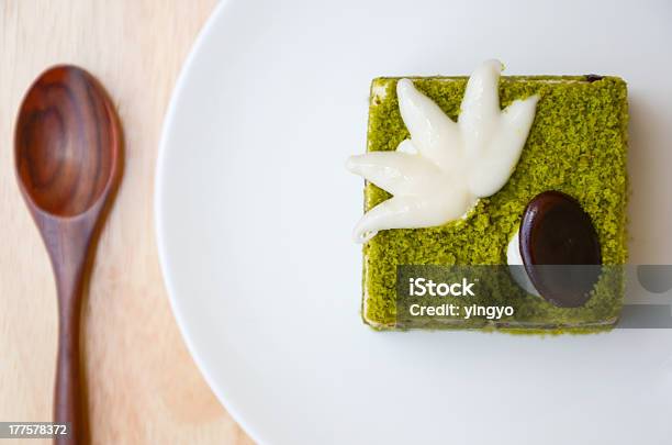 Matcha Chocolate Chip Cake Stock Photo - Download Image Now - Asian Culture, Beauty In Nature, Butter