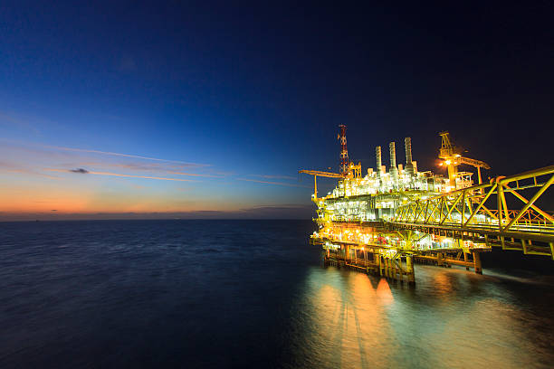 istock Oil and gas platform on sunrise time 177578405