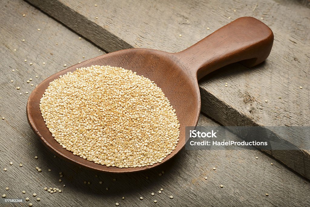 Organic Sprouted Quinoa Getreide - Lizenzfrei Abnehmen Stock-Foto