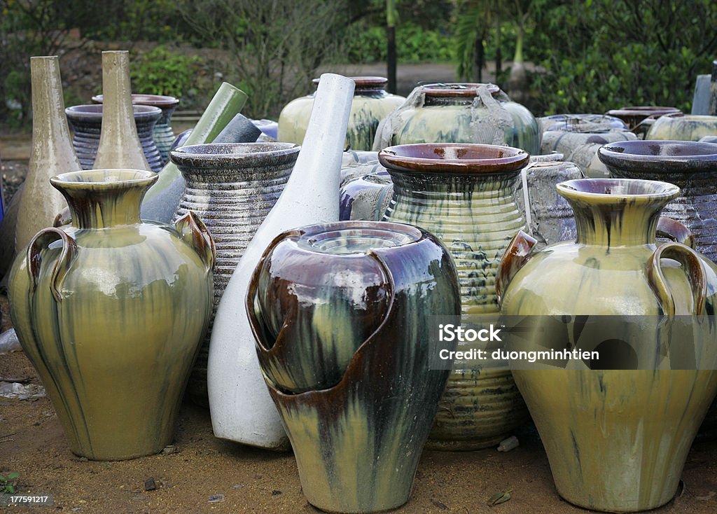 Glazed vasos de terracota com texturas coloridas única do Vietnã - Foto de stock de Abstrato royalty-free