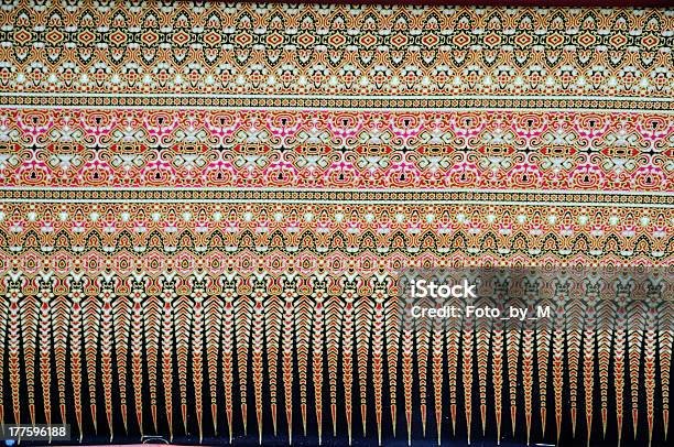 Винтажный Традиционный Тайский Линия Искусства Для Фона — стоковые фотографии и другие картинки Абстрактный