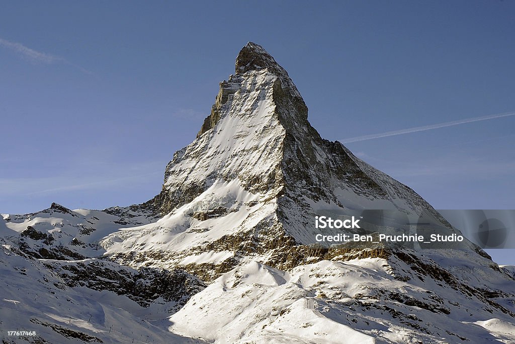 Imagen de paisaje de la montaña Matterhorn Suiza - Foto de stock de Aire libre libre de derechos