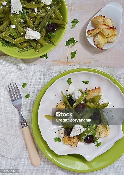 Ensalada De Tomate Verde Foto de stock y más banco de imágenes de Alimento - Alimento, Aperitivo - Plato de comida, Cena