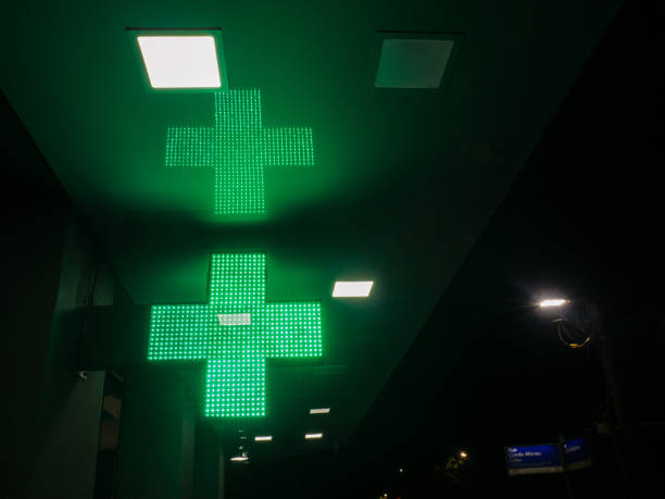 istock Neon pharmacy light at night in Rio de Janeiro 1776345987
