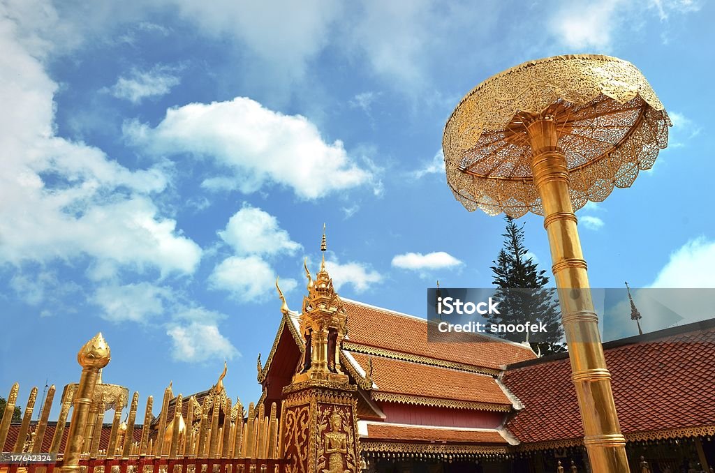 Wat Phrathat Doi Suthep Rozciągacz w Chiang Mai - Zbiór zdjęć royalty-free (Abstrakcja)