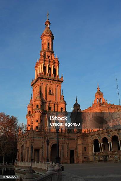 Plaza De España Foto de stock y más banco de imágenes de Aire libre - Aire libre, Arquitectura, Arquitectura exterior