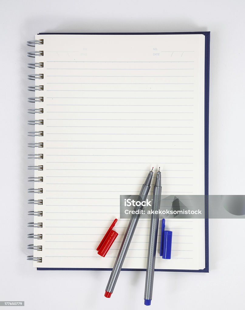 Caderno e caneta com Fundo Branco - Royalty-free Aprender Foto de stock