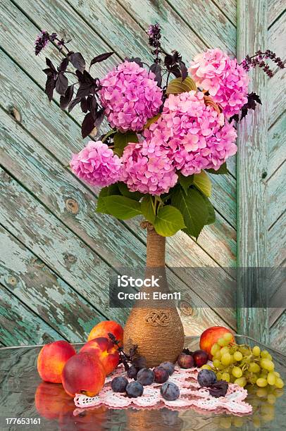 Photo libre de droit de Nature Morte Bouquet banque d'images et plus d'images libres de droit de Aliment - Aliment, Arbre en fleurs, Art