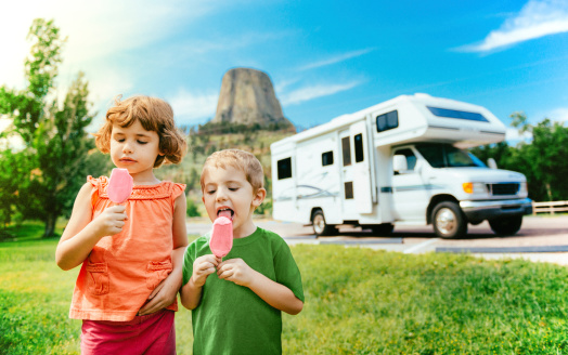 Little Campers on Motorhome Road Trip though western usa