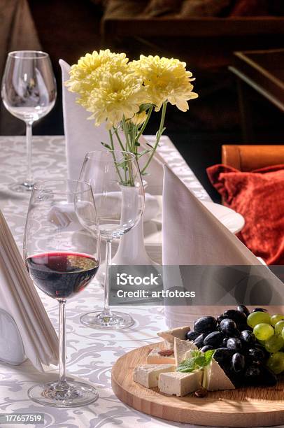 Vinho - Fotografias de stock e mais imagens de Castanho - Castanho, Comida, Copo de Vinho