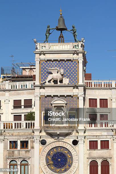 Torre Do Relógio De São Marco Praça De Veneza Itália - Fotografias de stock e mais imagens de Arcaico