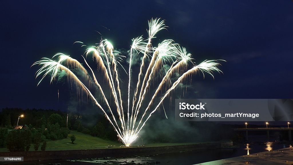 Das Feuerwerk - Lizenzfrei Anzünden Stock-Foto