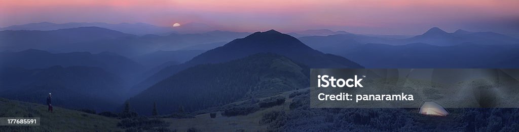 moonrise en pie de los Alpes - Foto de stock de Abeto Picea libre de derechos