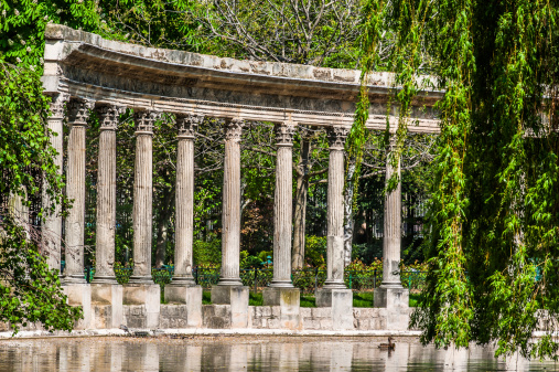 parc monceau columns in the city of Paris in france