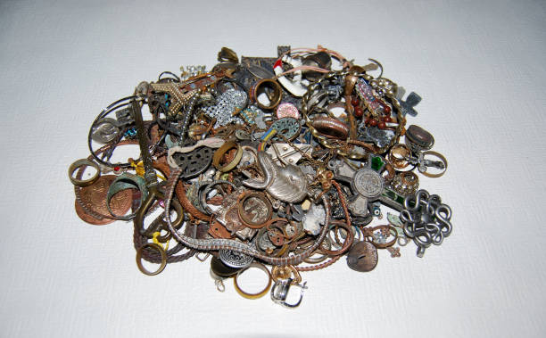 Gold Recovery Companies in Malaysia | Hydro Metal’s Solutions chains rings earrings crosses badges - Gold Recovery Companies in Malaysia | Hydro Metal’s Solutions