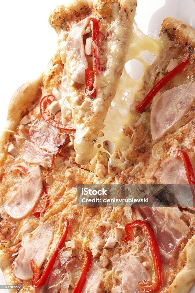Pizza mit Chili und Schinken - Lizenzfrei Erfrischung Stock-Foto