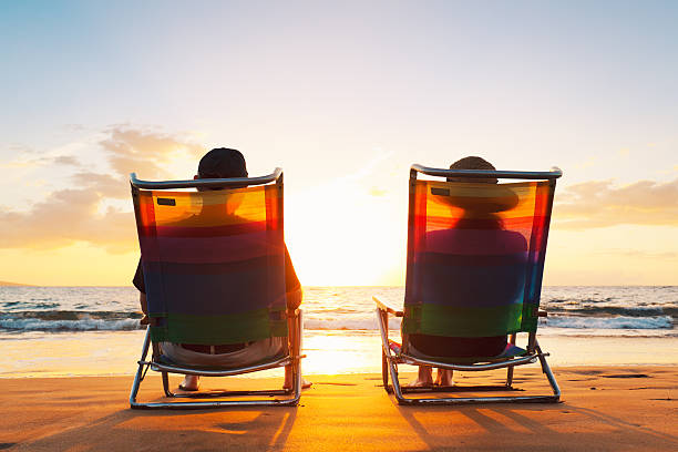 istock Happy Romantic Couple at the Beach 177702454