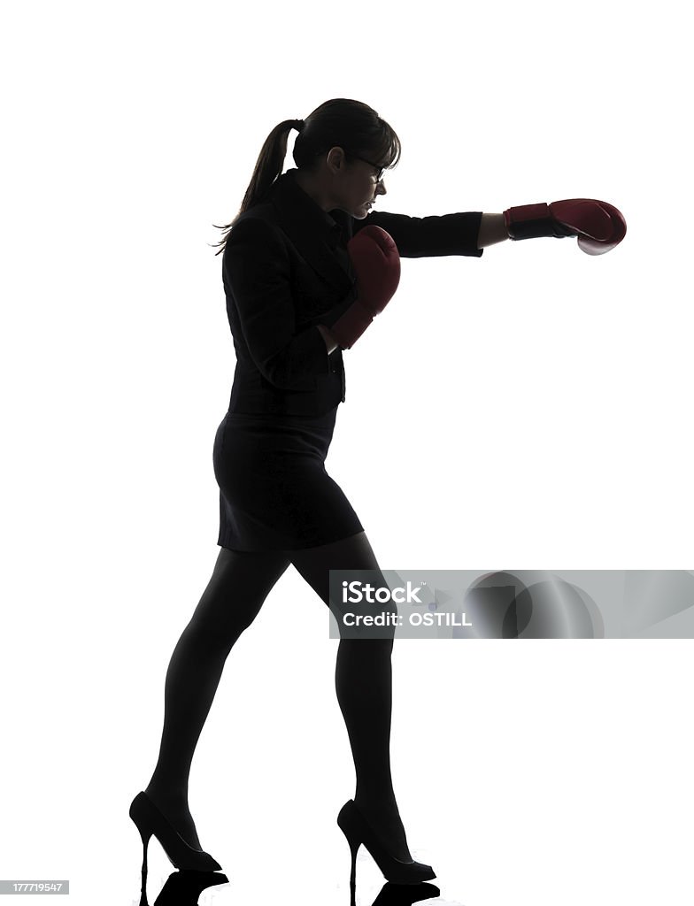 Femme d'affaires boxe gants de boxe silhouette - Photo de Adulte libre de droits