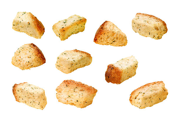 crouton isolato - crostini foto e immagini stock