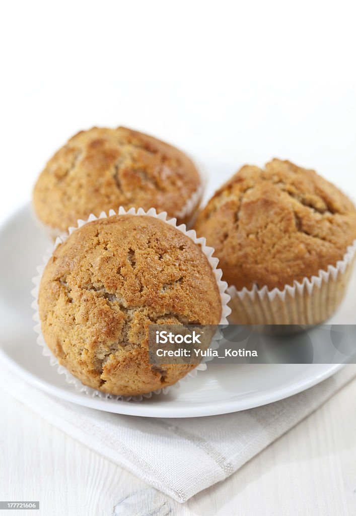 Domowe muffin - Zbiór zdjęć royalty-free (Brązowy)