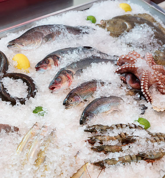 istock Fish and seafood on market stall 177723197