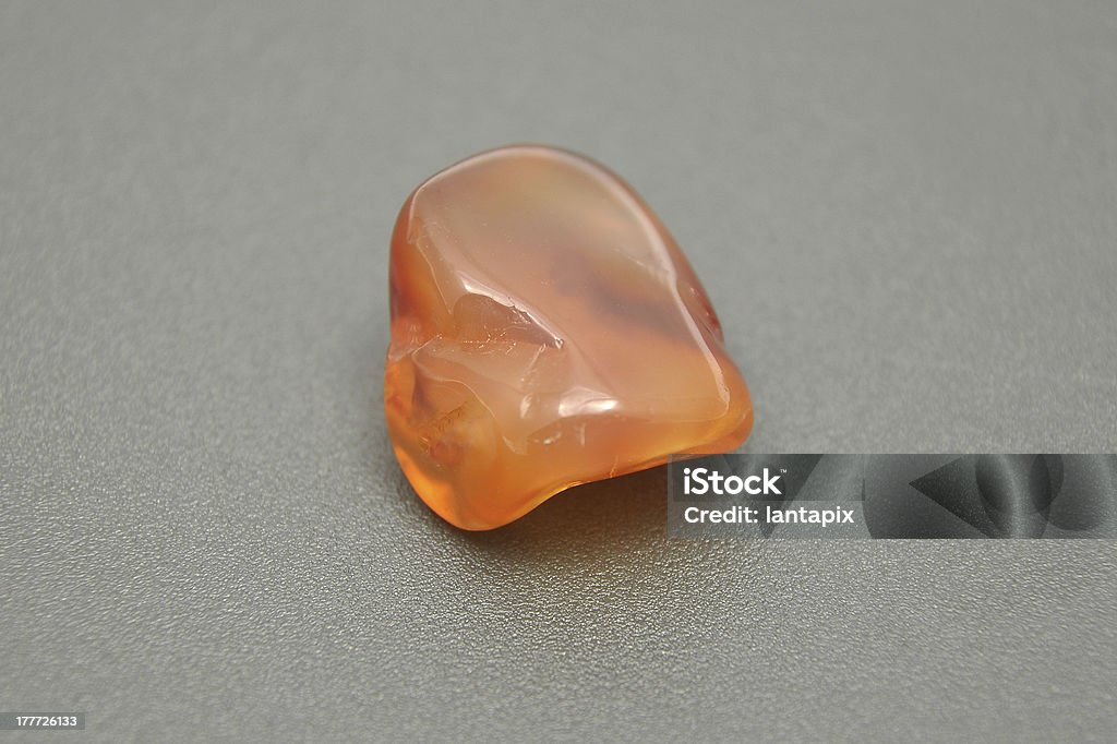 Immagine colorata e dettagliata di corniola Minerale - Foto stock royalty-free di Arancione