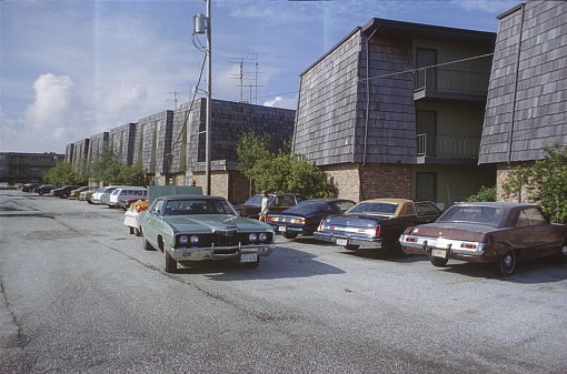 New Orleans, Louisiana, USA, 1976. Apartment accommodations in a motel near New Orleans. Also: arriving travelers.