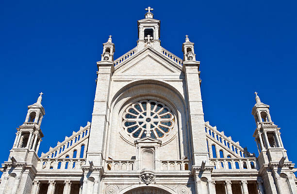 istock Sainte Catherine Church in Brussels 177733937