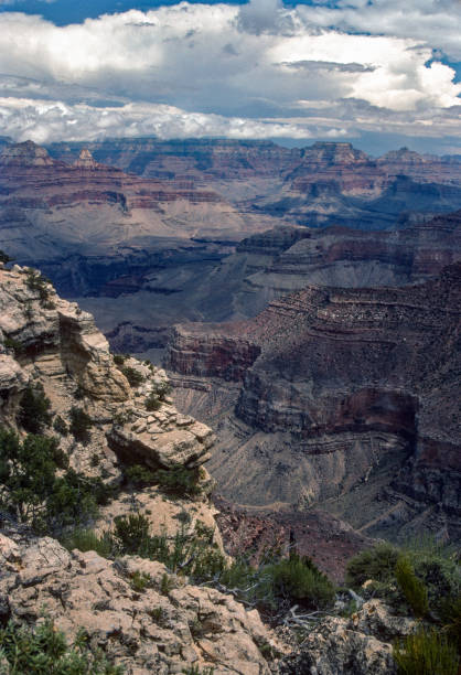 Grand Canyon NP - South Rim - Deep Side Canyon - 1990