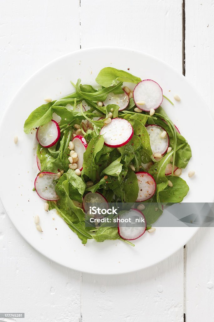 Primavera Insalata di verdure - Foto stock royalty-free di Alimentazione sana