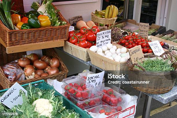 Primavera Verde - Fotografie stock e altre immagini di Suffolk - Suffolk, Fragola, Asparago