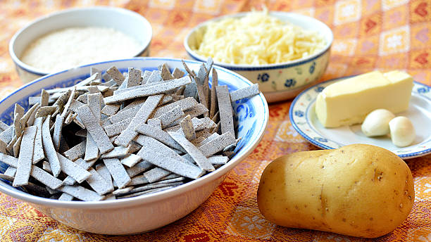 pizzoccheri - teglio ストックフォトと画像