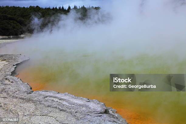 Artists Palette Stock Photo - Download Image Now - Beauty In Nature, Blue, Boiling