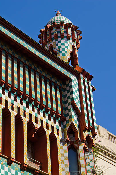 дом vicens. - barcelona antonio gaudi outdoors vertical стоковые фото и изображения