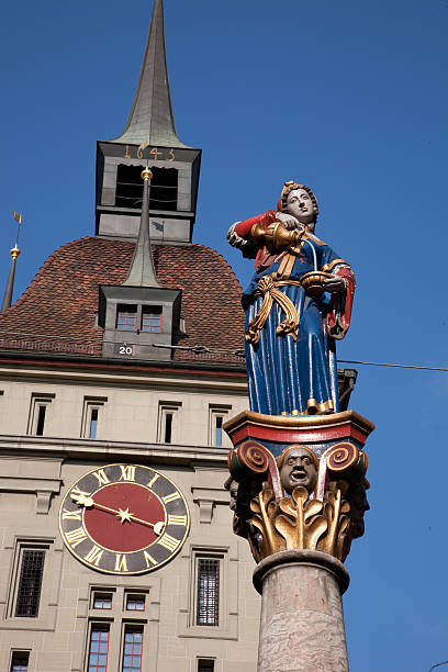 istock Prison Tower and Anna Brunnen Statue; Bern 177752670
