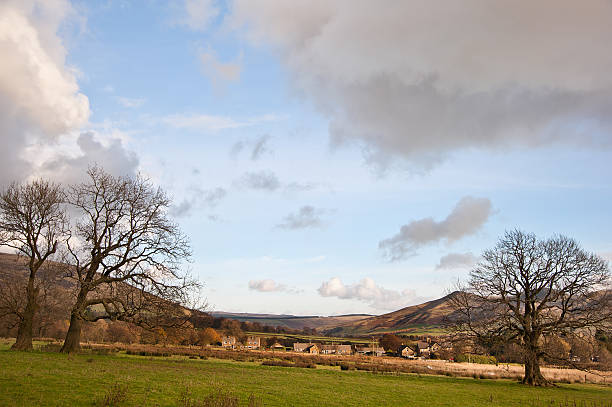 istock Mam Tor and Kinder Scout in Peak District National Park 177753252