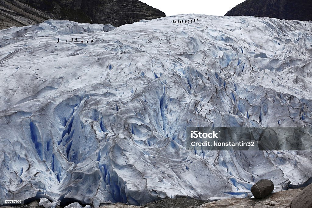 ノルウェー、ヨステダール氷河国立公園 - ス��カンジナビアのロイヤリティフリーストックフォト